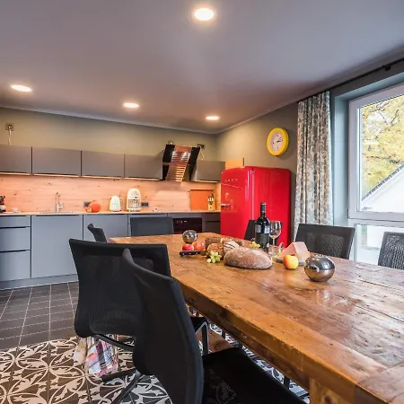 Villa Luxus Fuer 8 Personen Am Inkl. Boot *